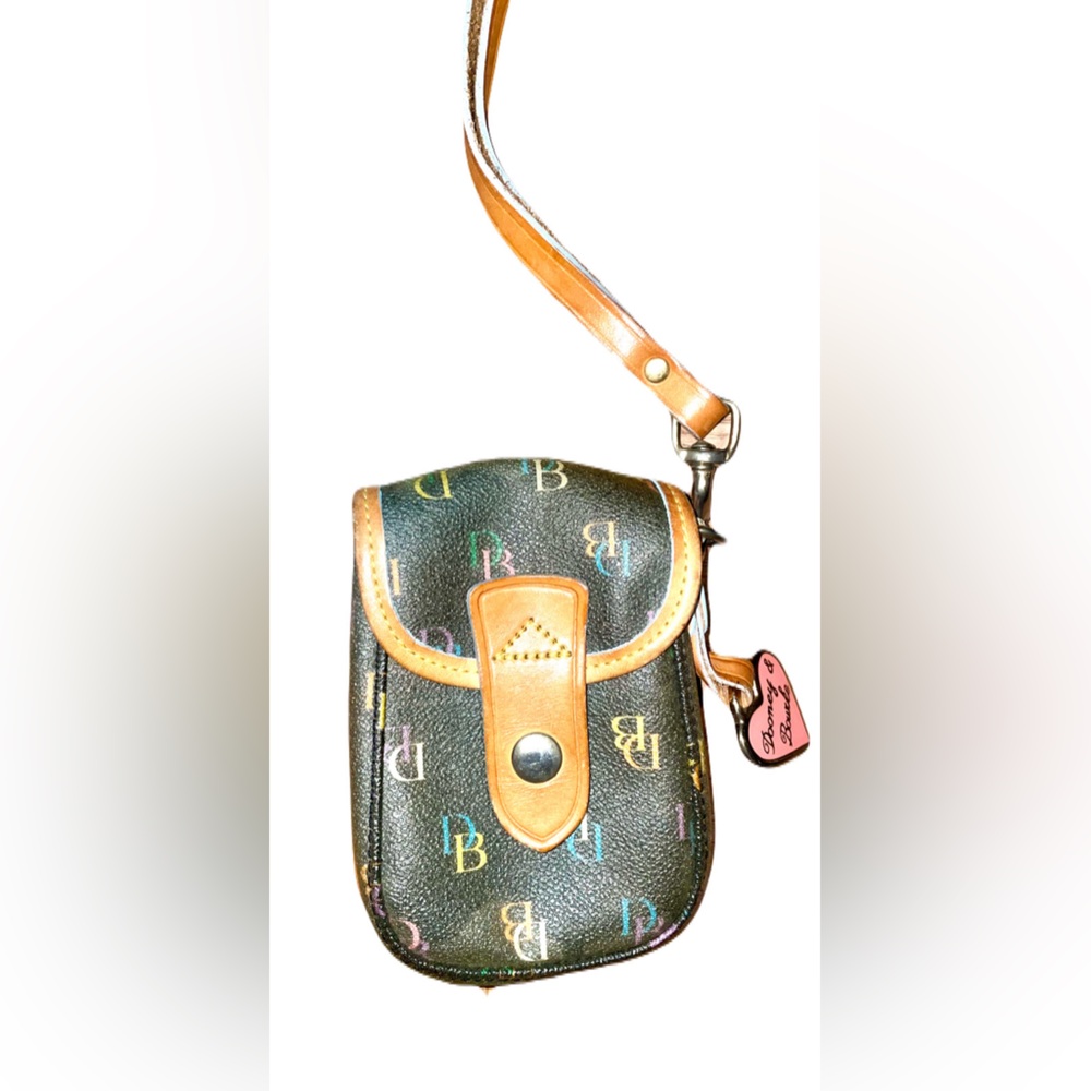 Vintage Y2K Dooney & Bourke super mini nano wristlet clutch